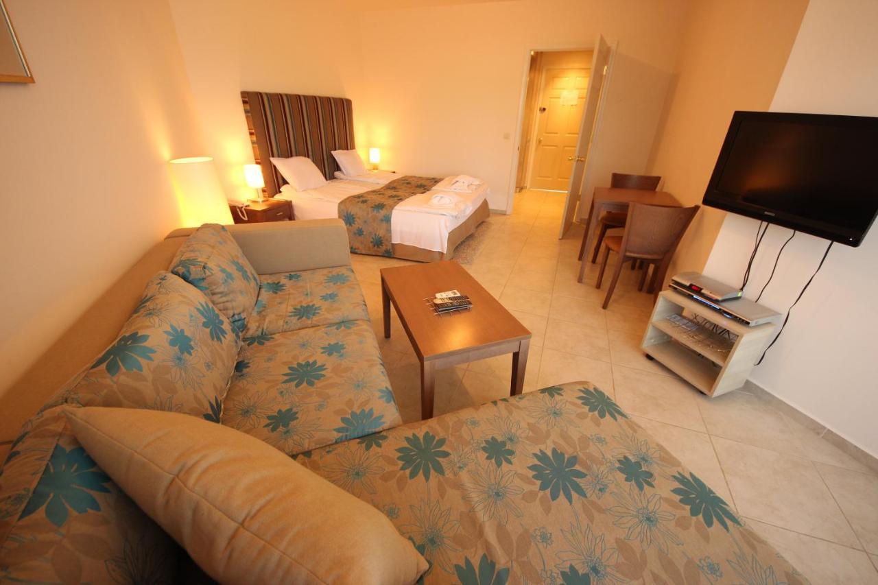 Menada Sozopol Apartments Exterior photo