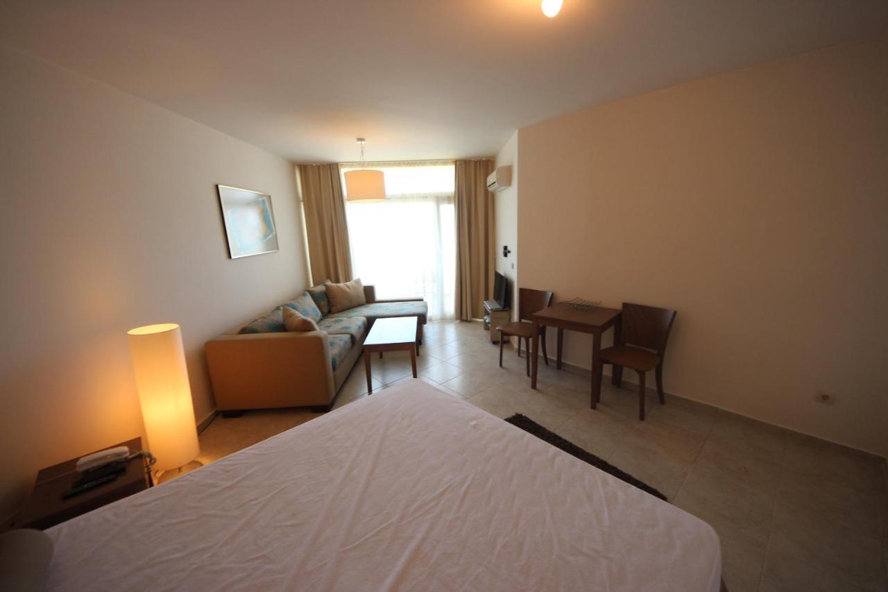 Menada Sozopol Apartments Exterior photo