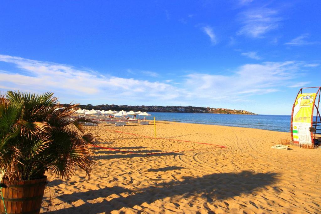 Menada Sozopol Apartments Exterior photo